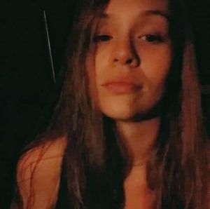 Meet your Posher, Carly